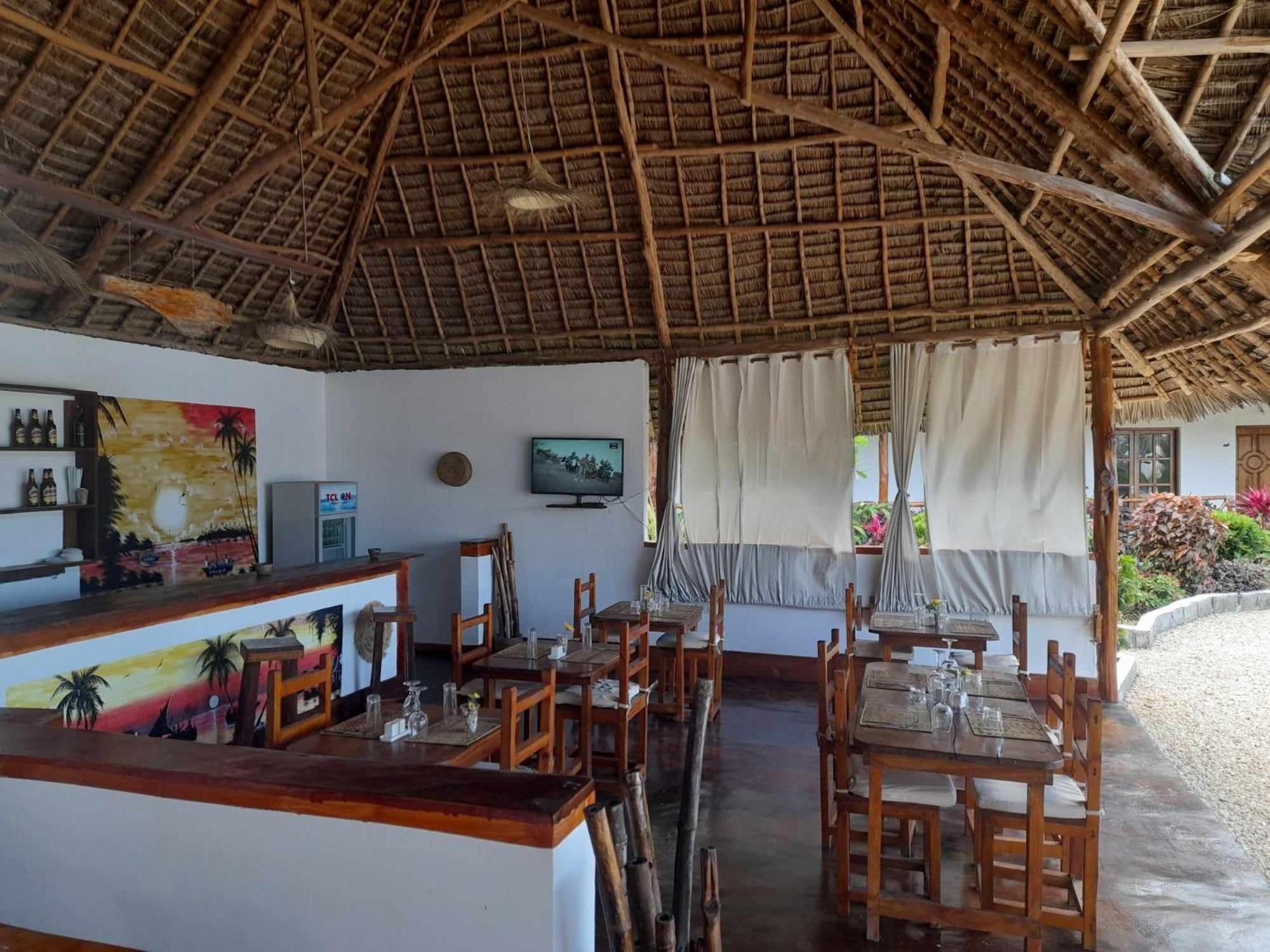 Отель Africa Dream Bungalow Kiwengwa Кивенгва Экстерьер фото