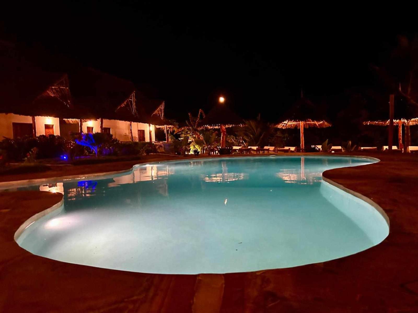 Отель Africa Dream Bungalow Kiwengwa Кивенгва Экстерьер фото