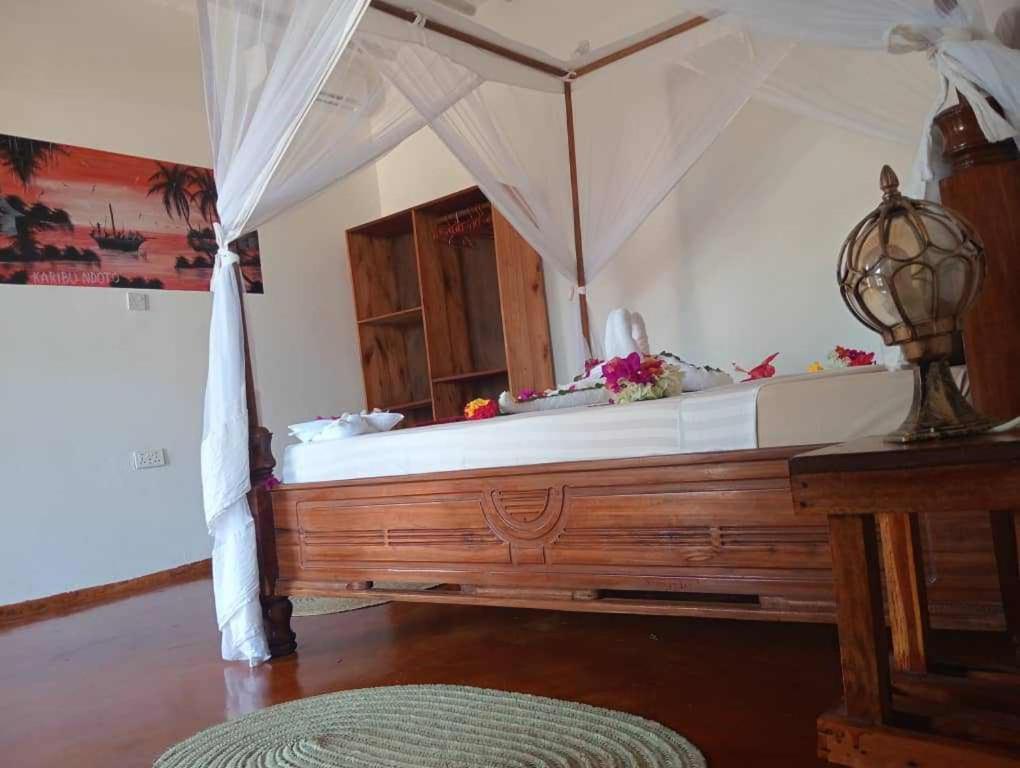 Отель Africa Dream Bungalow Kiwengwa Кивенгва Экстерьер фото